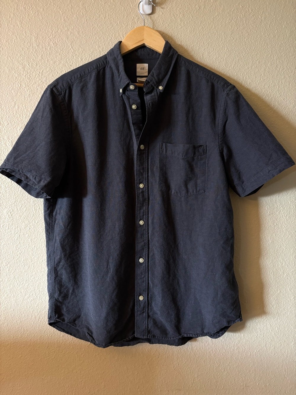 H&M Black Washed Cotton Short Sleeve Button Up Shirt Men’s Large